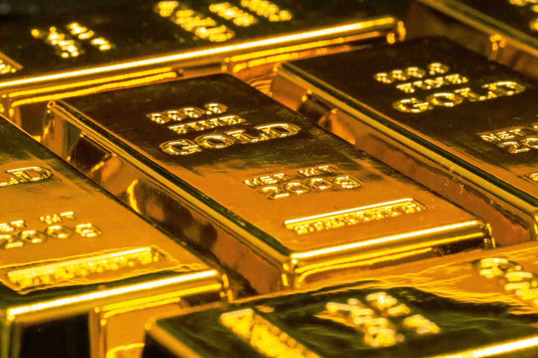 Guide to Gold Trading: Methods, Benefits, and How to Invest?